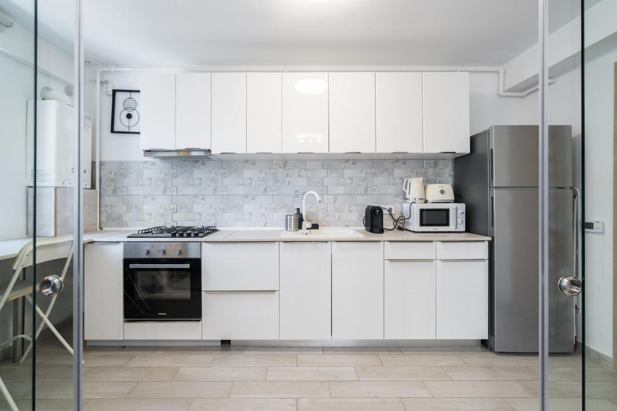 The Painter - Timpuri Noi 1Br With Parking Apartment Bucharest Exterior photo